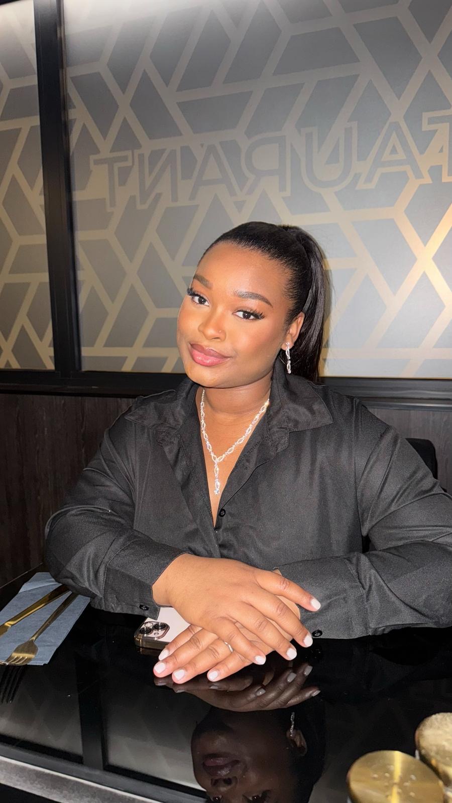 Jasmine, créatrice de Glow Conversations
